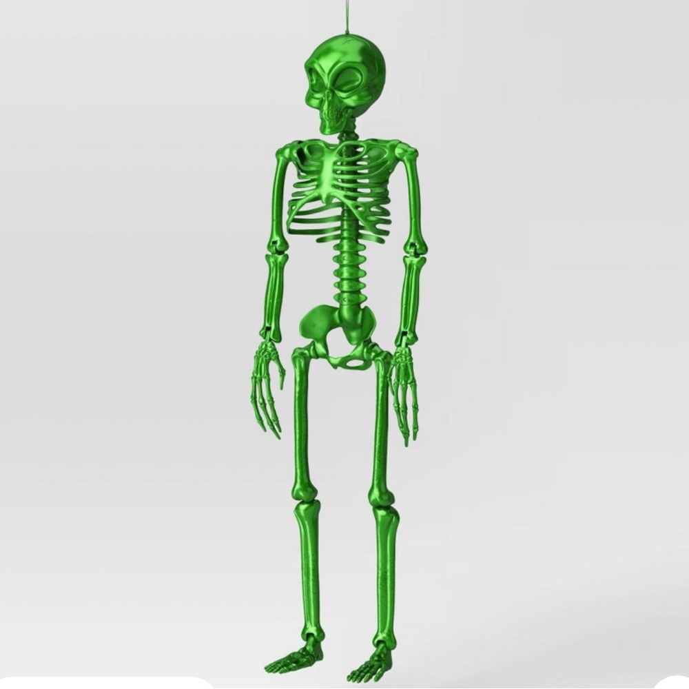 Hanging Alien 👽 Skeleton Halloween Decor 36 inches